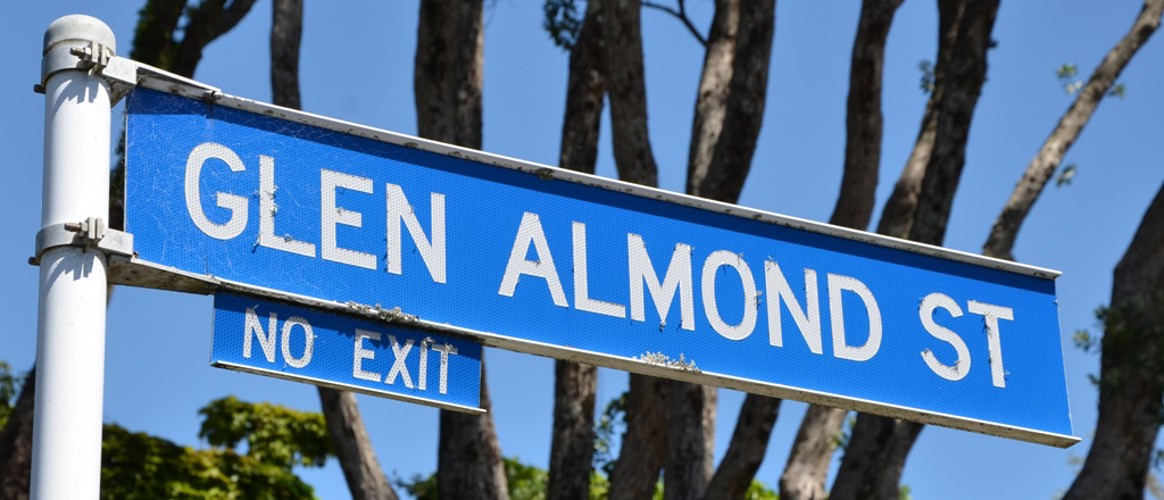 Glen_Almond_St.jpg