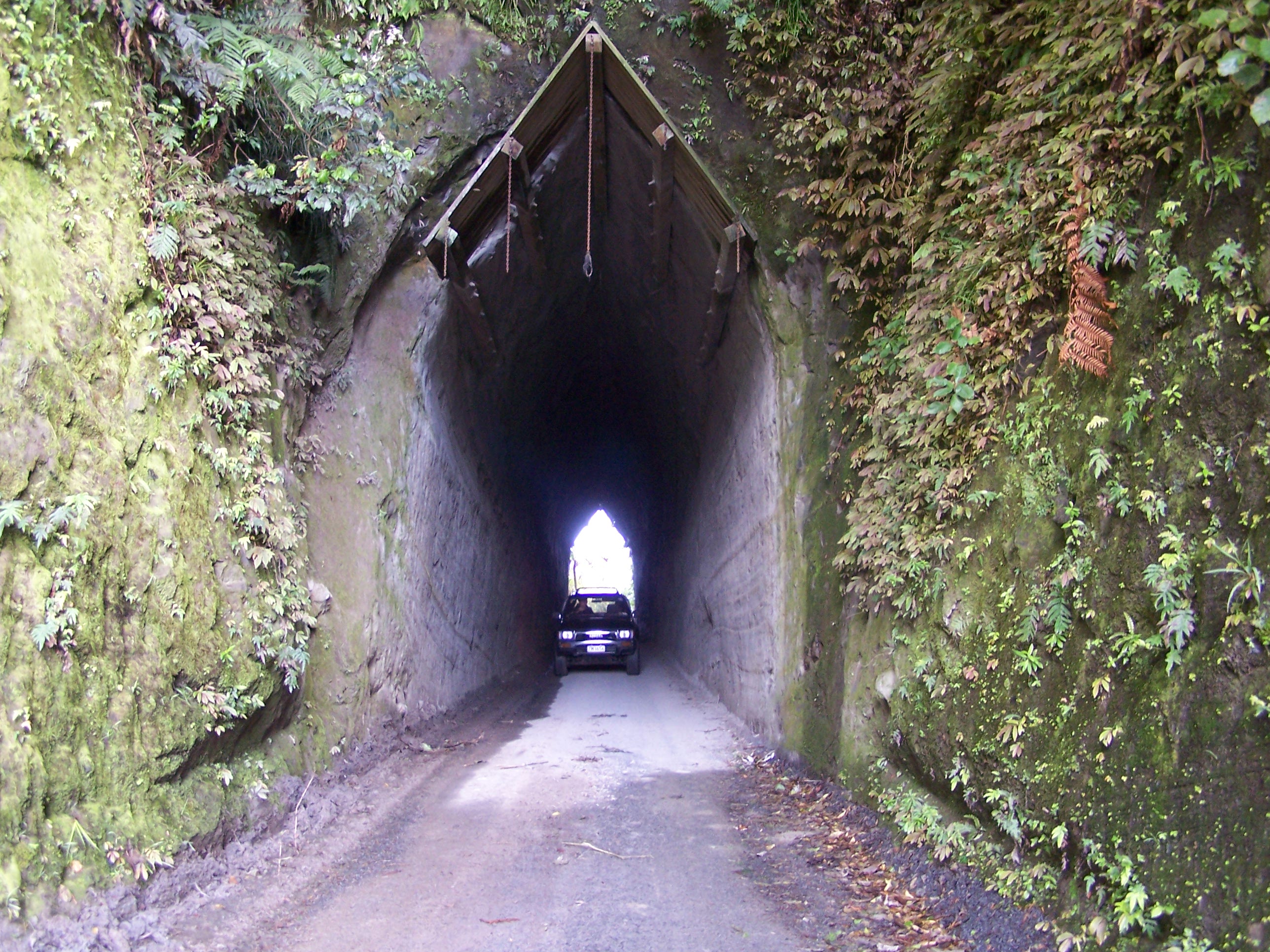 Roadtunnels_1.jpg