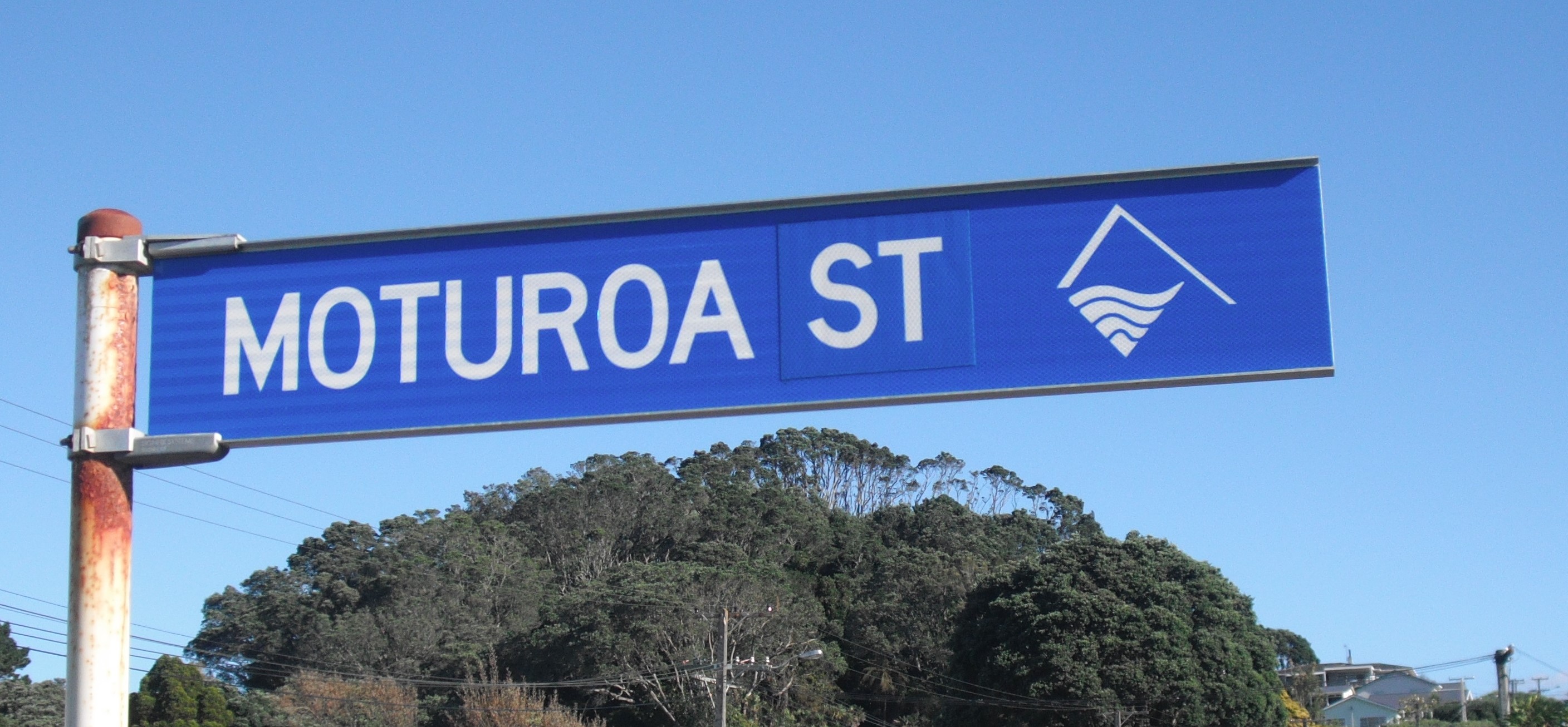 Moturoa_Street.jpg