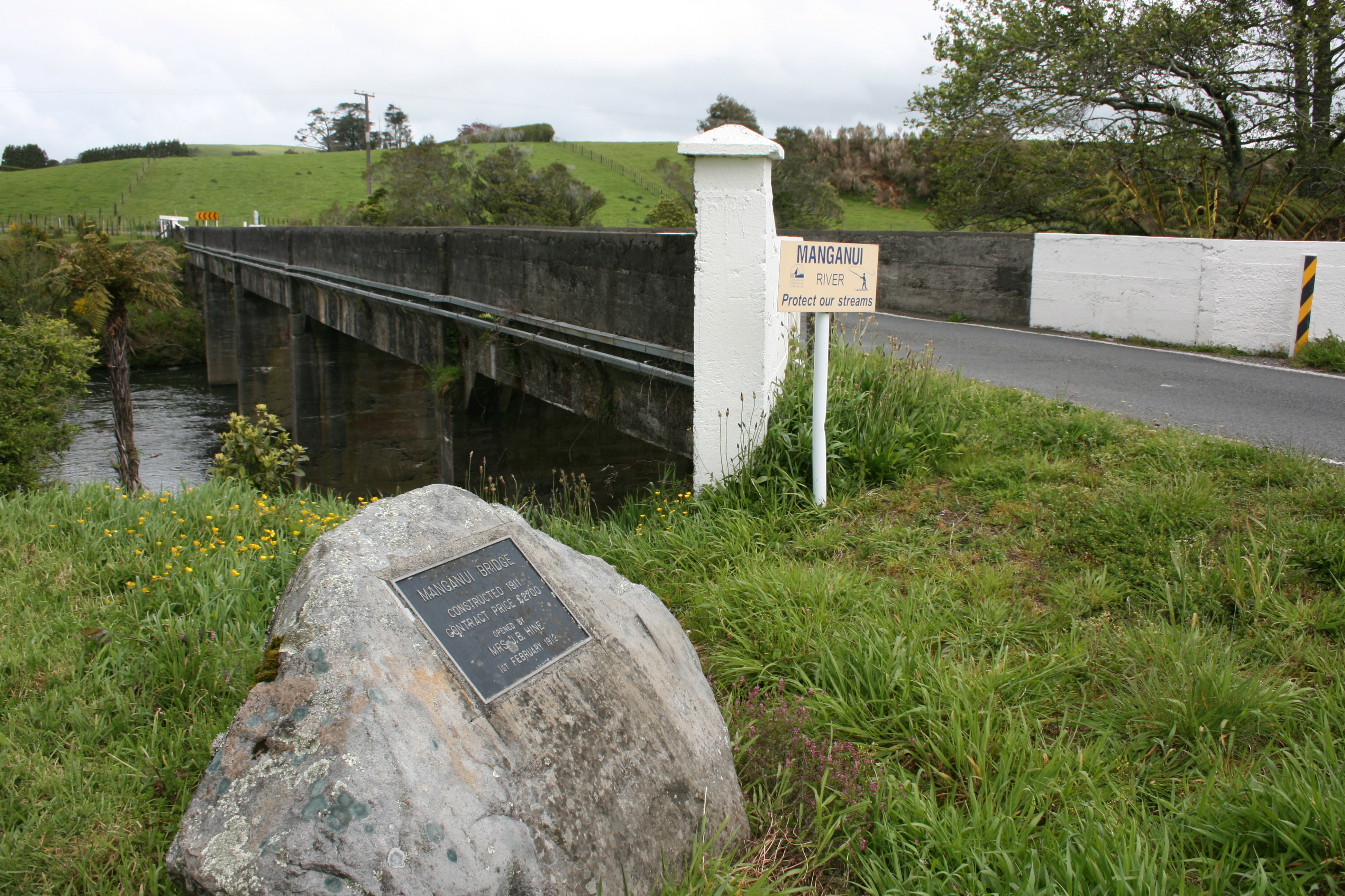 Manganui_Bridge_018.jpg