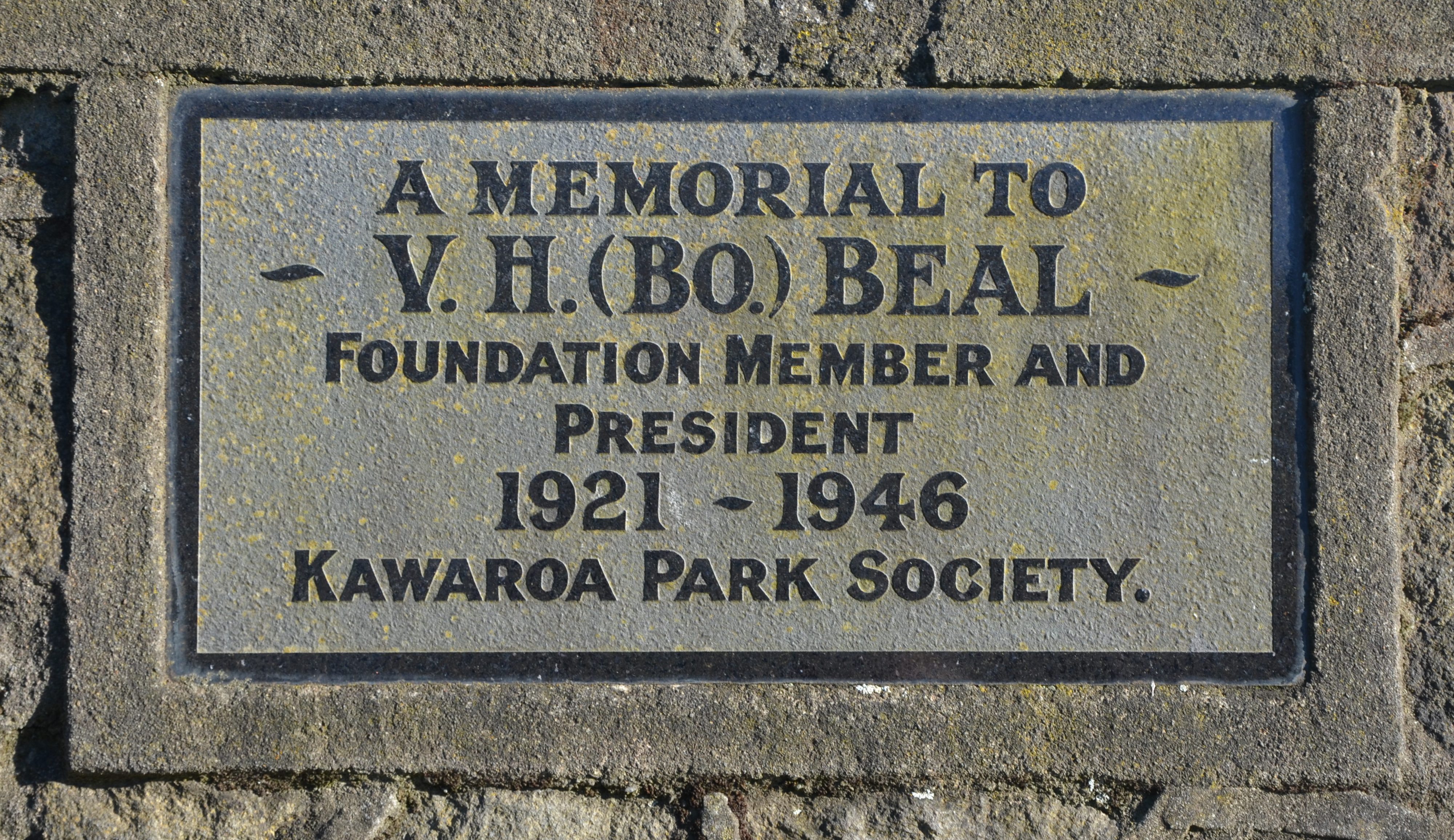 Beal_plaque.jpg