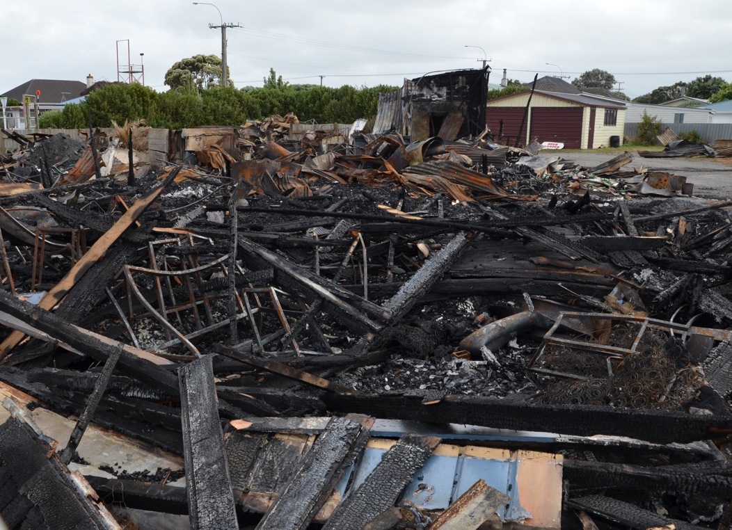 Waimate_hotel_fire3.jpg