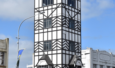 Stratford_Clock_Tower.jpg