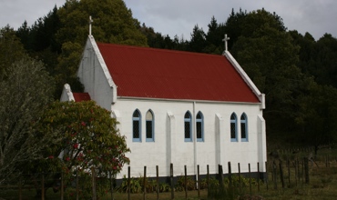 Uruti_All_Saint_s__038.jpg