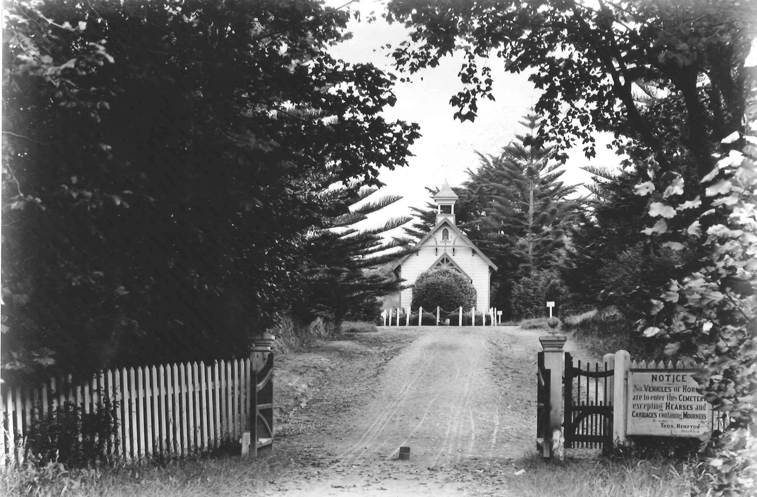 Te_Henui_Church.jpg