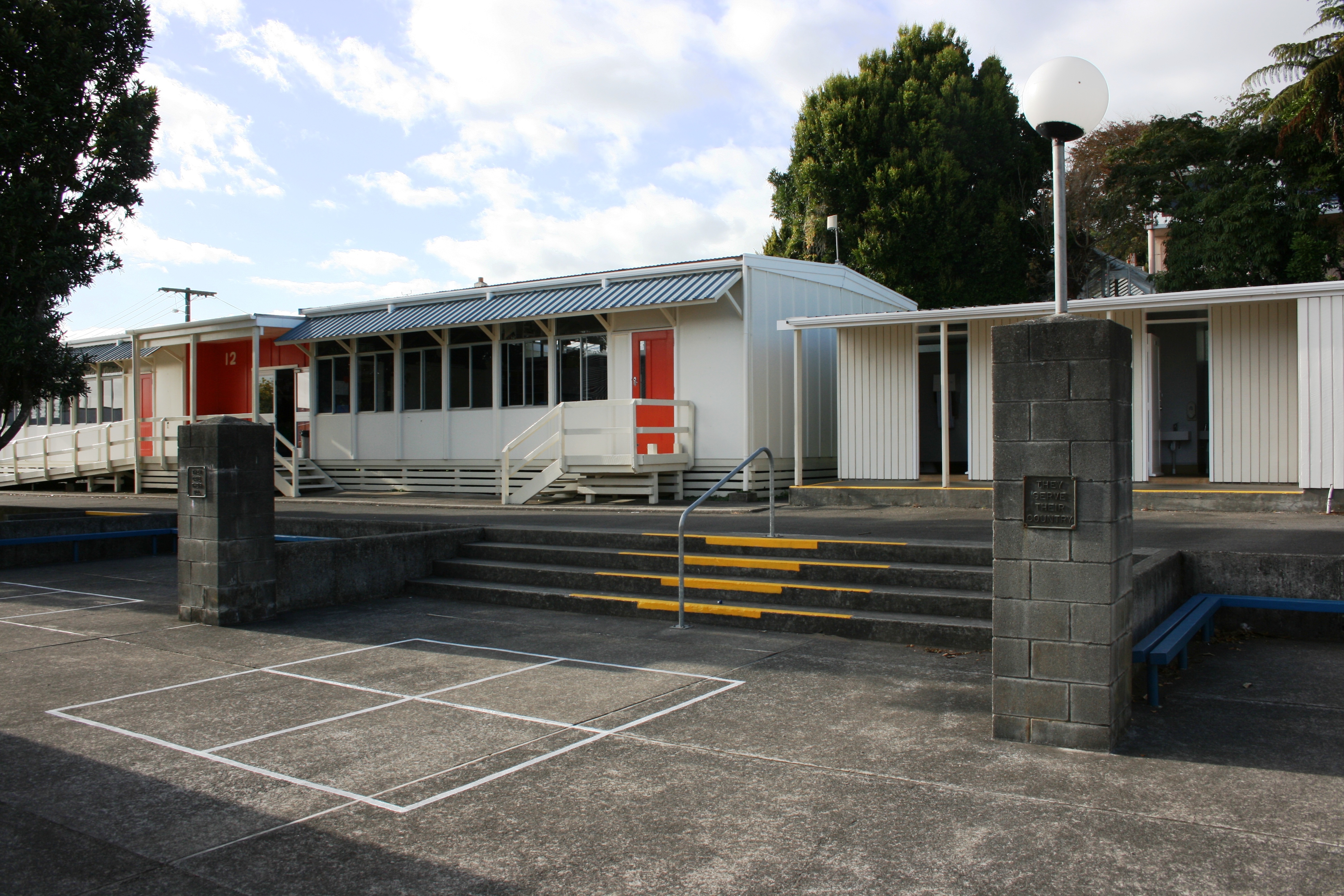 Westend_School_004.JPG