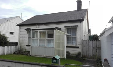 253_Courtenay_Street_2017.jpg