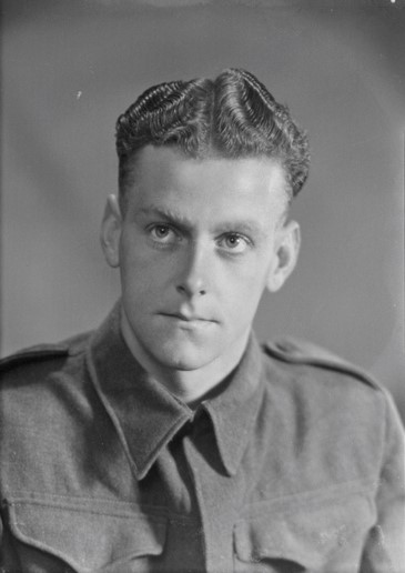 David Howlett SW1942 0228