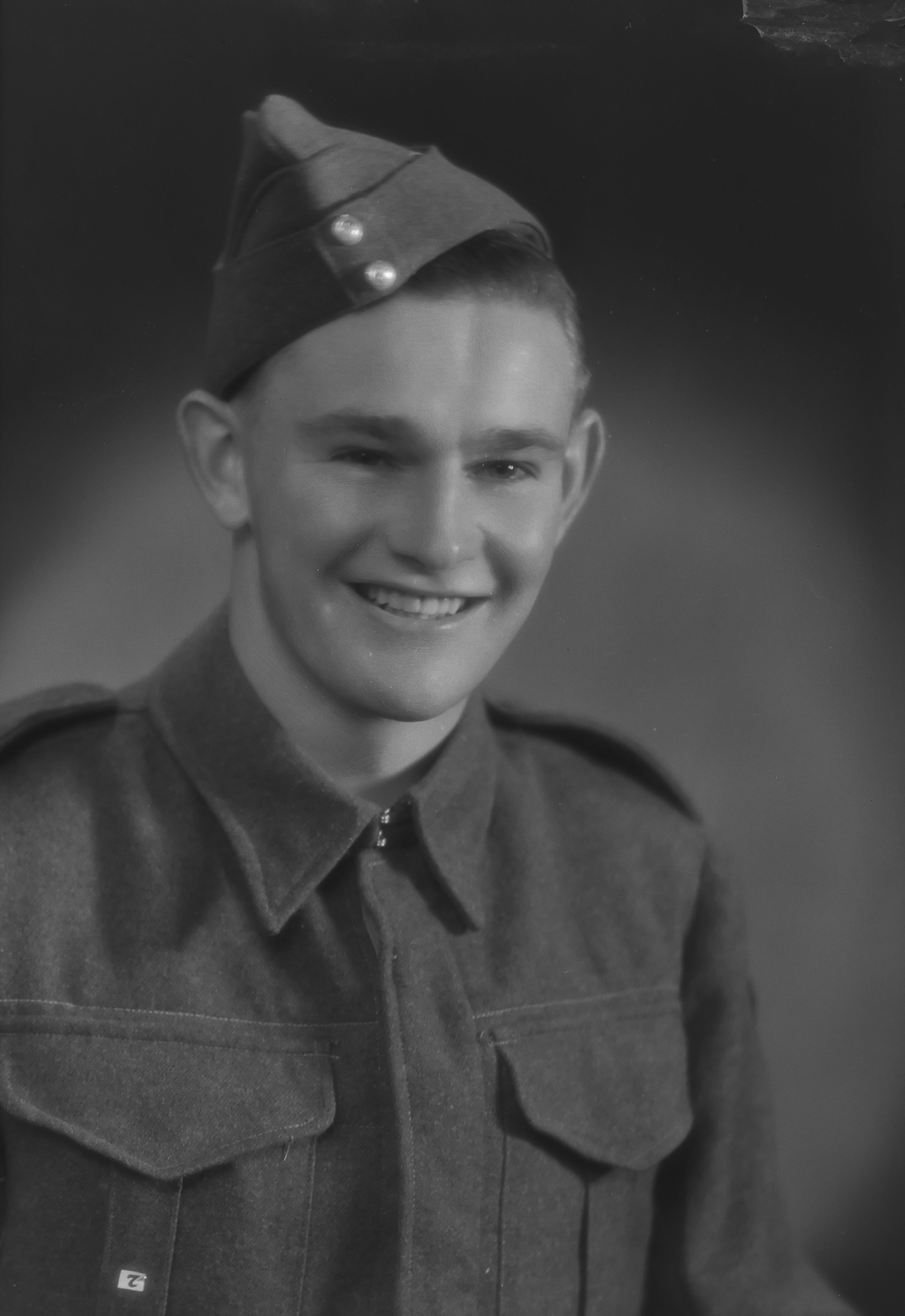 Norman Howard Anstis (7 August 1940). Swainson's Studios. Collection of Puke Ariki (SW1940.0078).