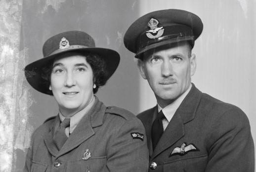 Roye Stevens SW1943 1113