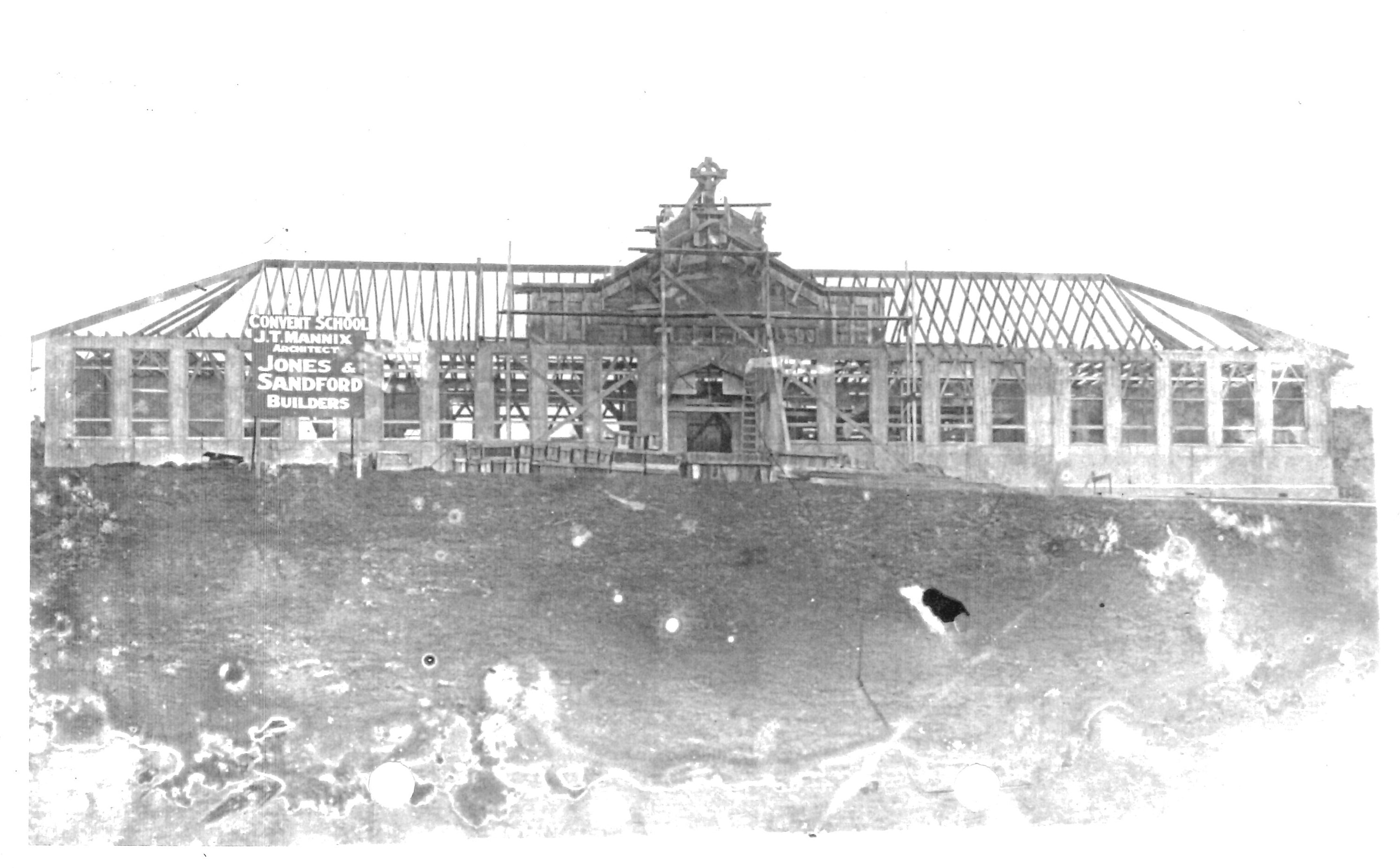 St Joseph's School under construction in the 1920s. Unknown photographer. Collection of Puke Ariki (ARC2003-1222).