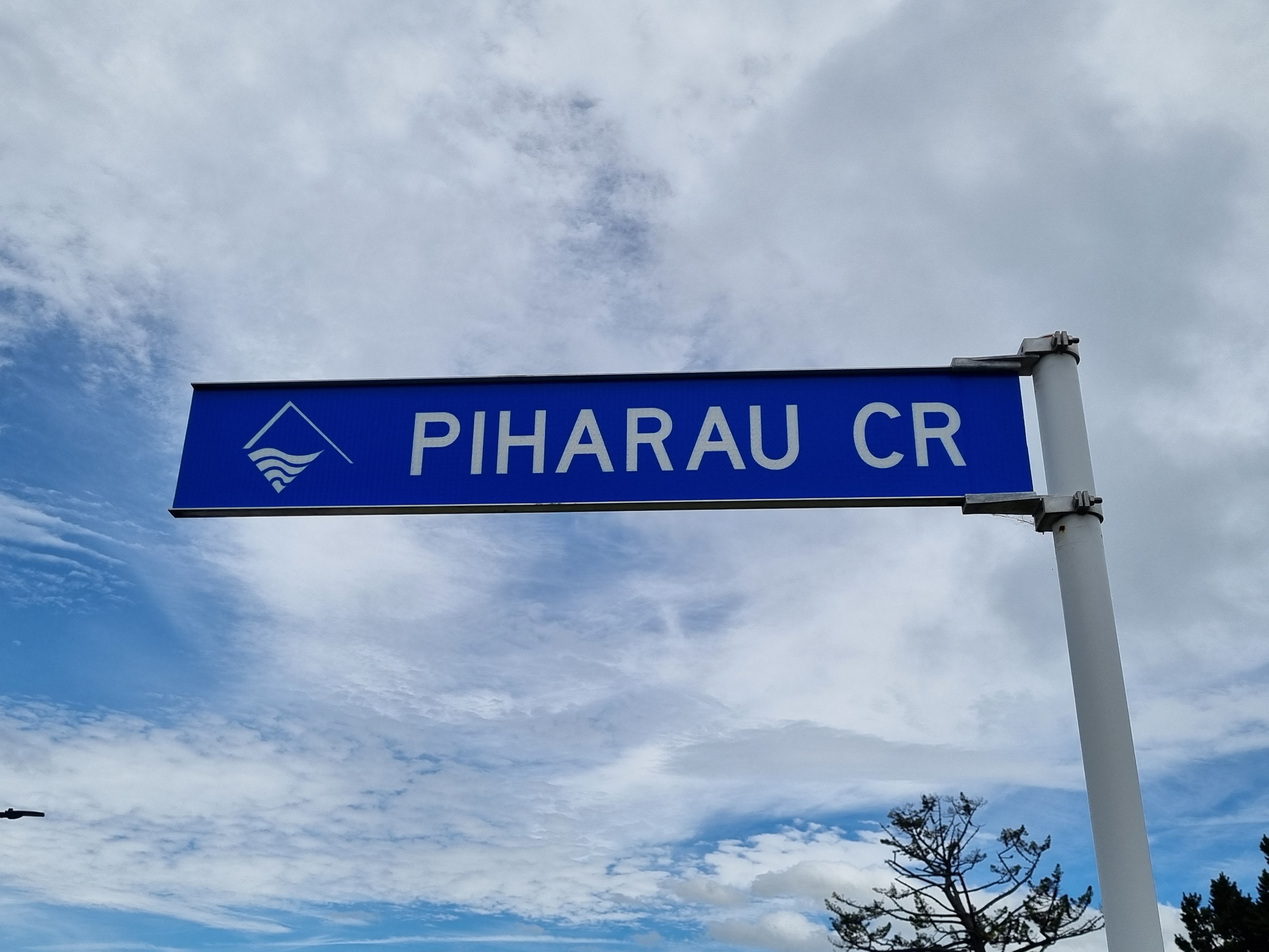Piharau Street Sign