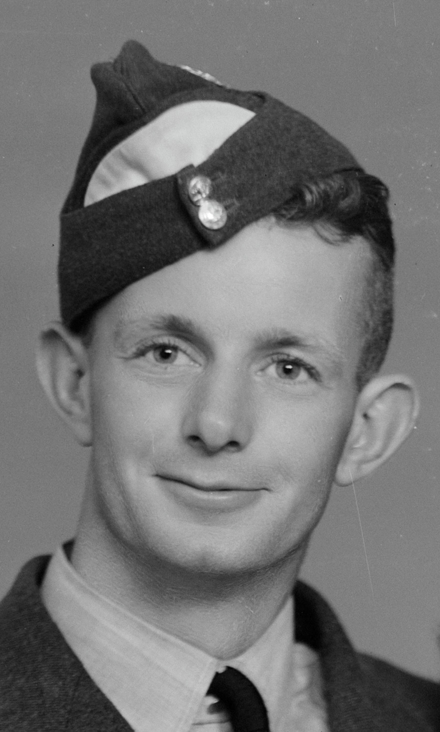 Clemence Leo Parker (1940s). Swainson's Studios. Collection of Puke Ariki (WD.054648a).