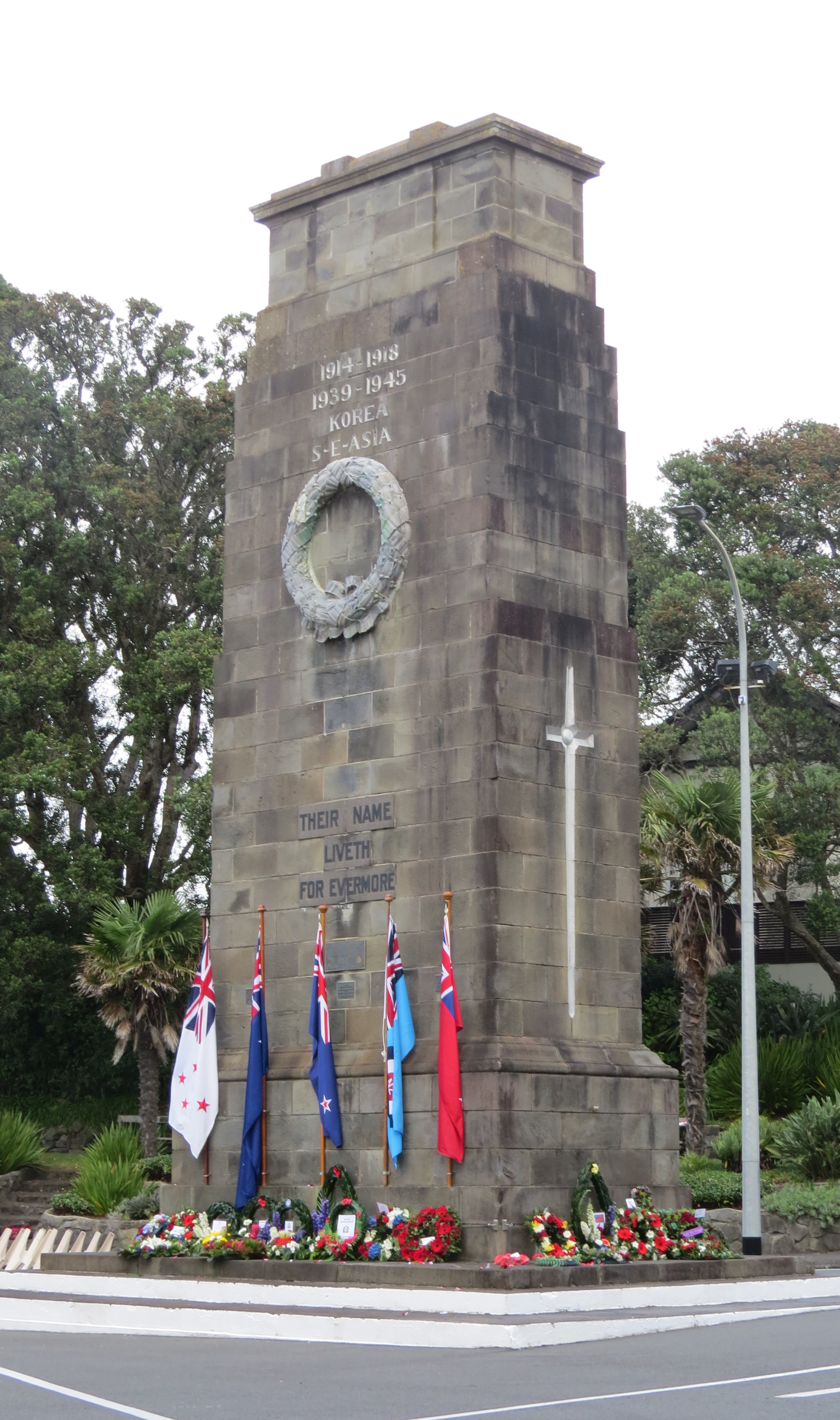 New Plymouth Cenotaph on Anzac Day (2024). Rachel Sonius.