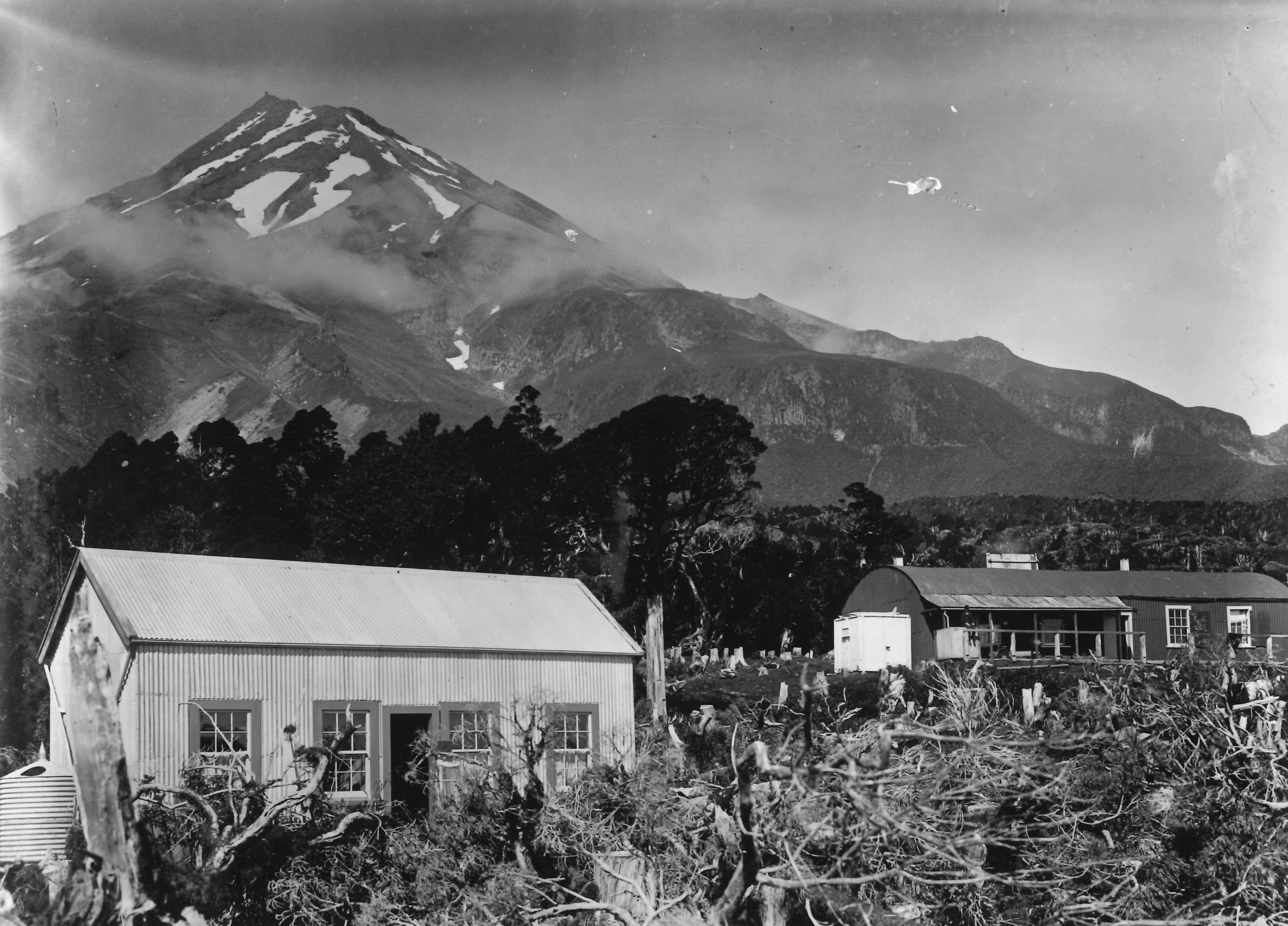 Camp House And Hut M 1 85