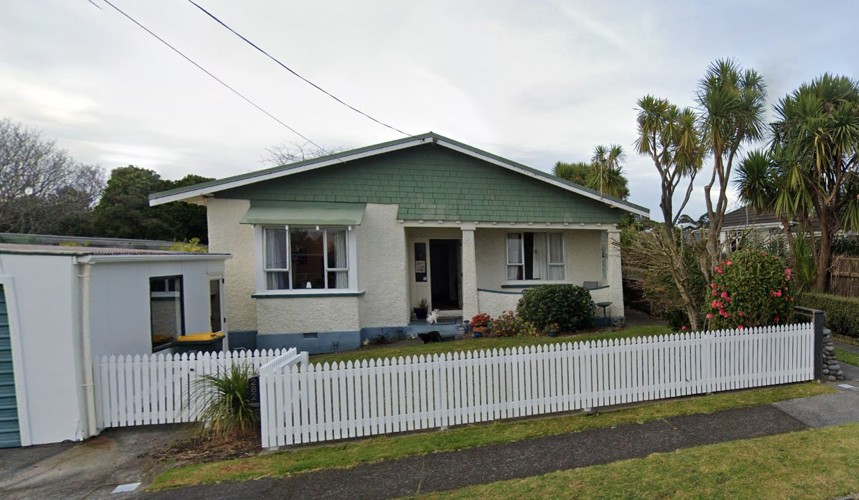 282 Courtenay Street Google Street View August 2025