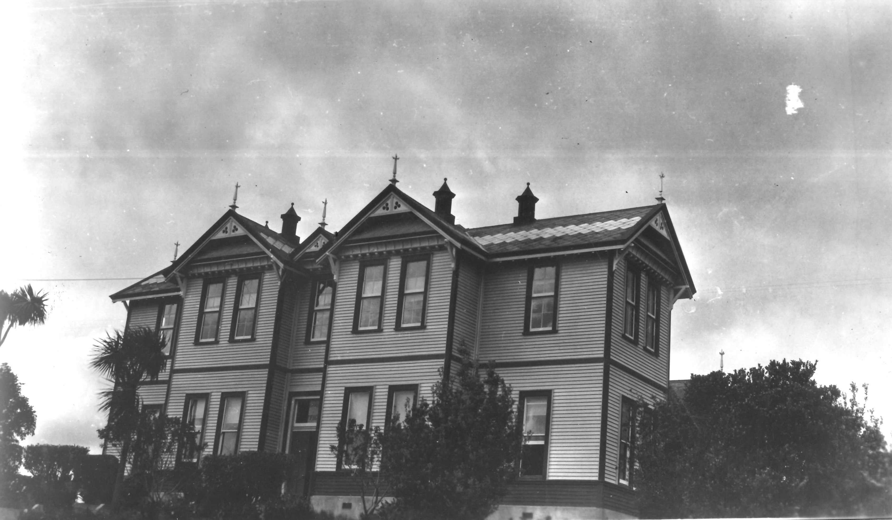 Education House C1924 Edit