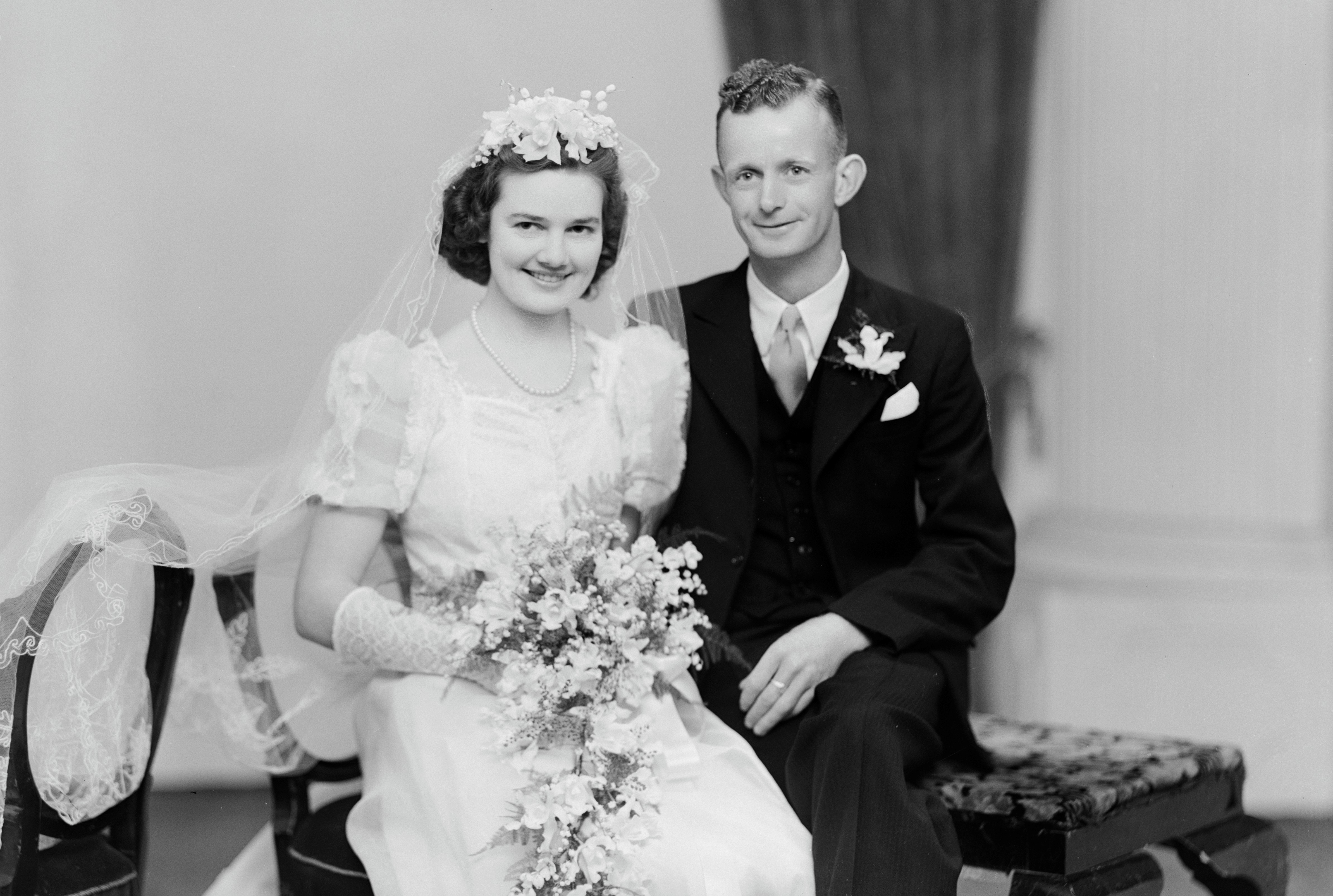 Clem and Nancy on their wedding day (26 October 1946). Swainson's Studios. Collection of Puke Ariki (SW1946.2025).