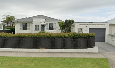 186 Brooklands Road Google Street View November 2019