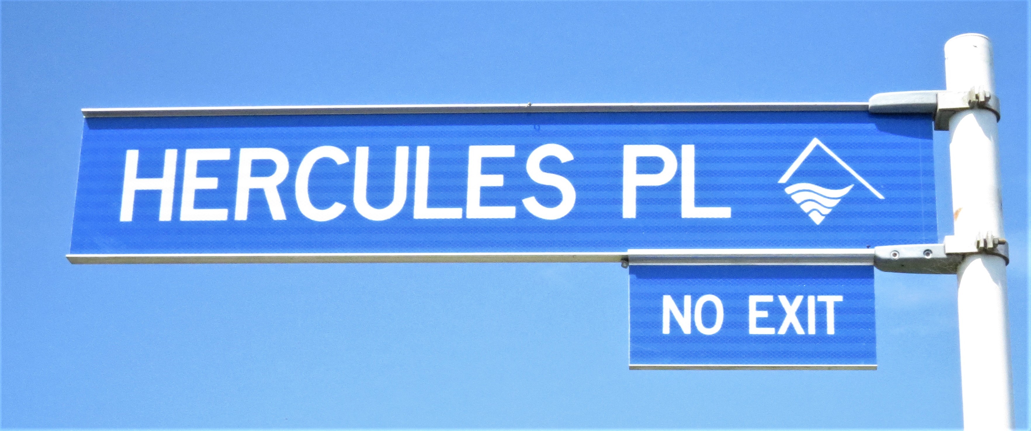 Hercules Place sign (2020). Rachel Sonius. Word on the Street image collection.